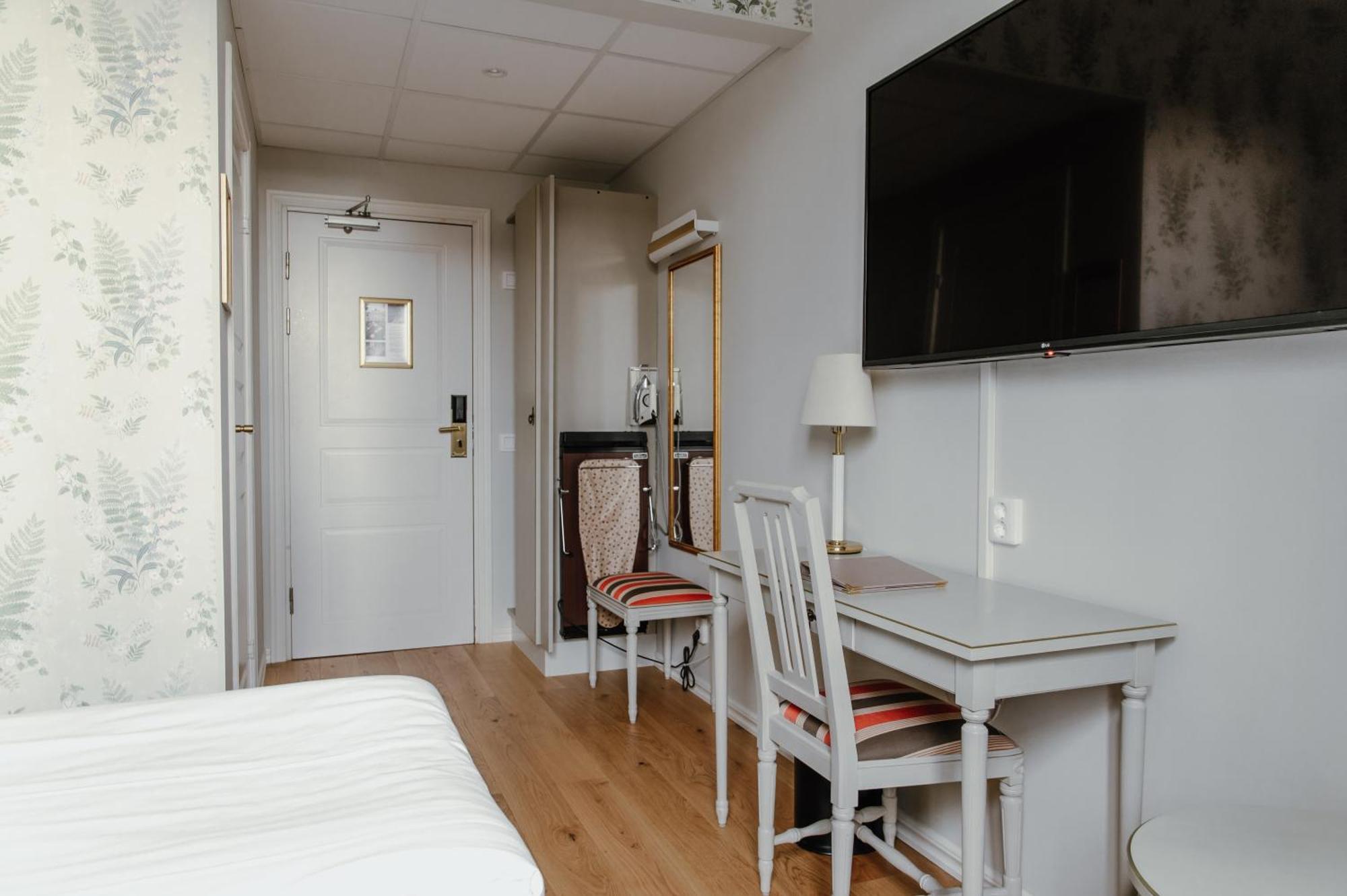 Haga Slott Hotel Enkoping Ngoại thất bức ảnh